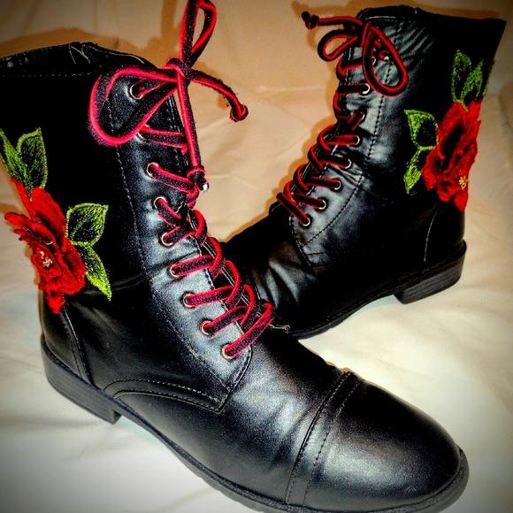 10 dollar combat boots